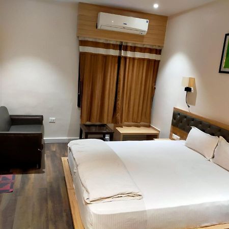 Ojas Hotel & Resort Durgāpur Εξωτερικό φωτογραφία