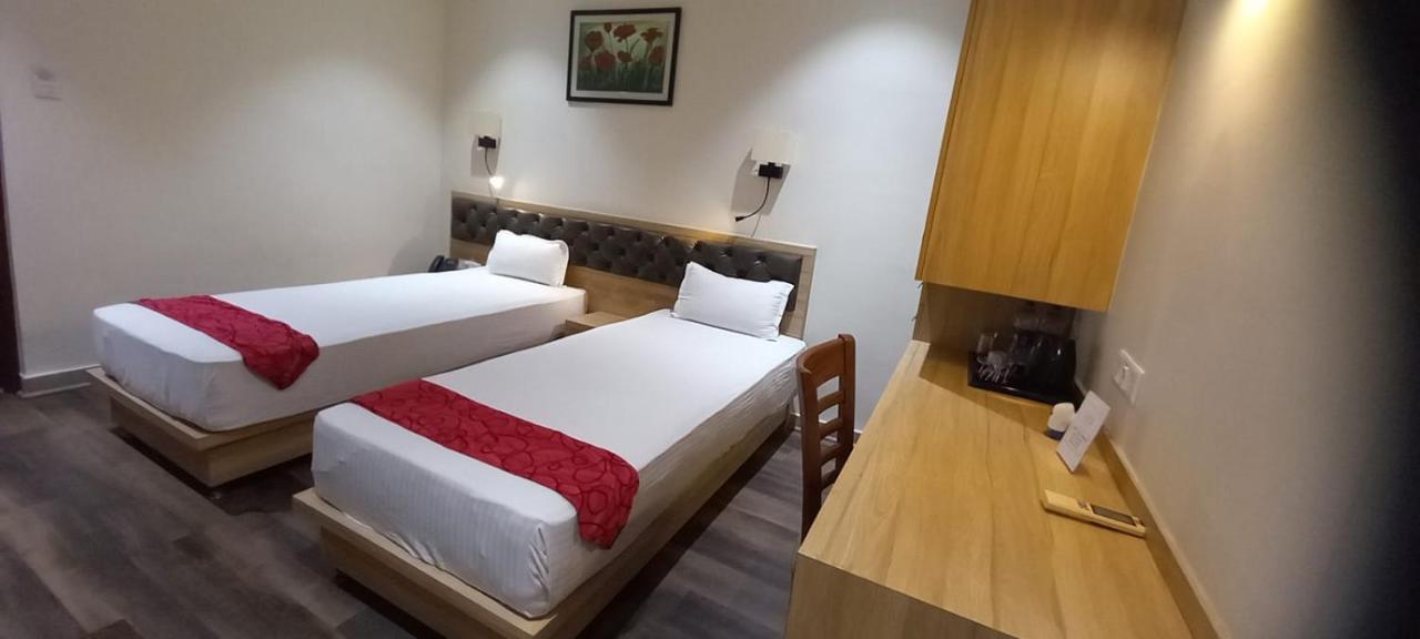 Ojas Hotel & Resort Durgāpur Εξωτερικό φωτογραφία