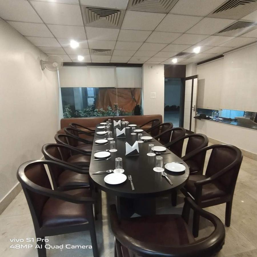 Ojas Hotel & Resort Durgāpur Εξωτερικό φωτογραφία